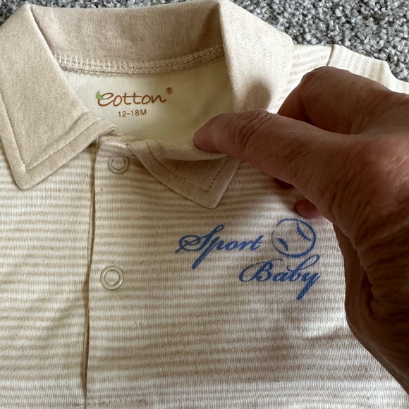 NWT, 2 baby boy onsies,12-18 months - Picture 5 of 8